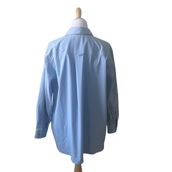 Athleta Performance Poplin Top Oversized Heron Blue Medium 882549 - Picture 5 of 13